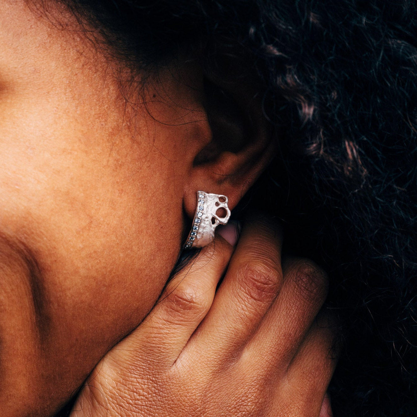 silver stud EARrings / KORA