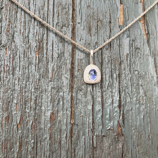 silver PENDANT with moonstone / COOL MOON