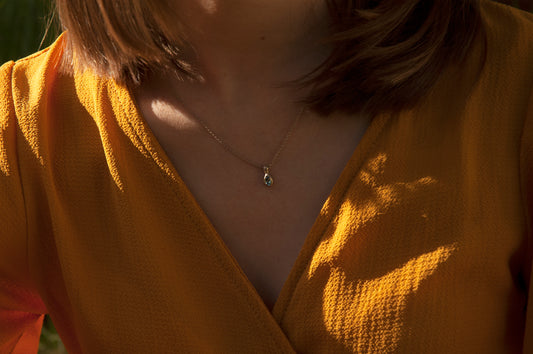 Fairmined gold NECKLACE with aquamarine / AQUA DROP