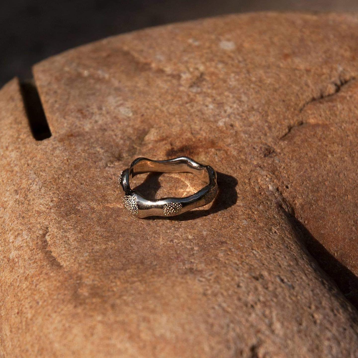 Fairmined gold band SILENT WAVE