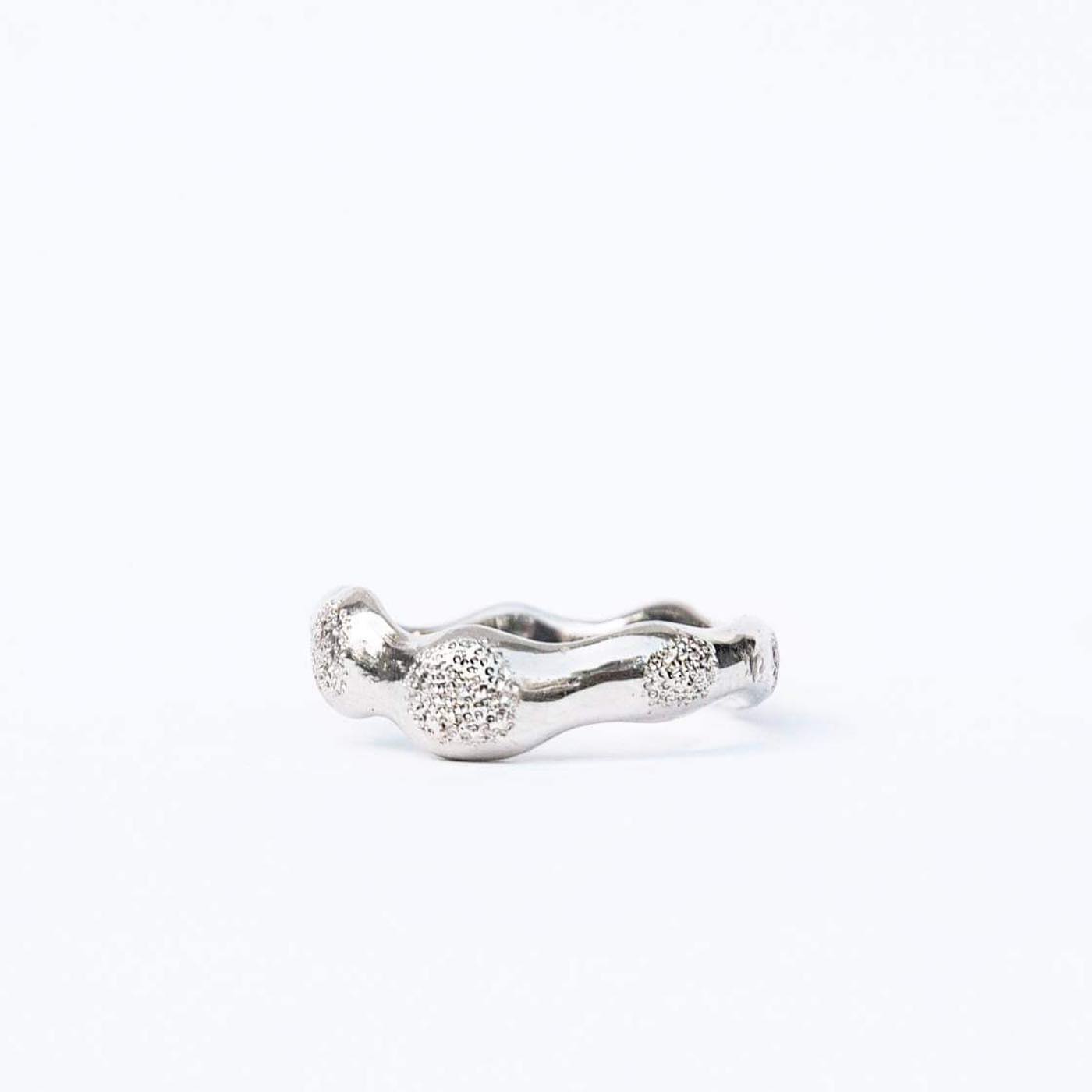 Fairmined gold band SILENT WAVE