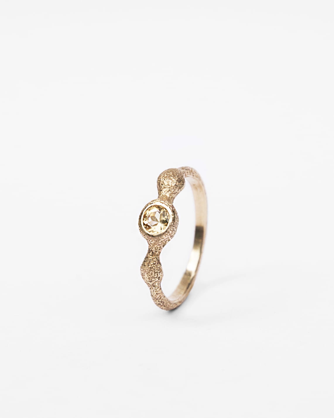 Fairmined gold RING with golden beryl / SUNNY DOT
