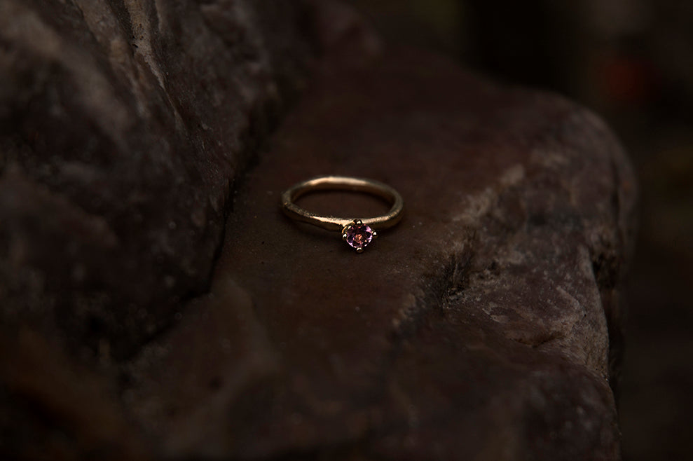 Fairmined gold RING with pink tourmaline / ROSADA