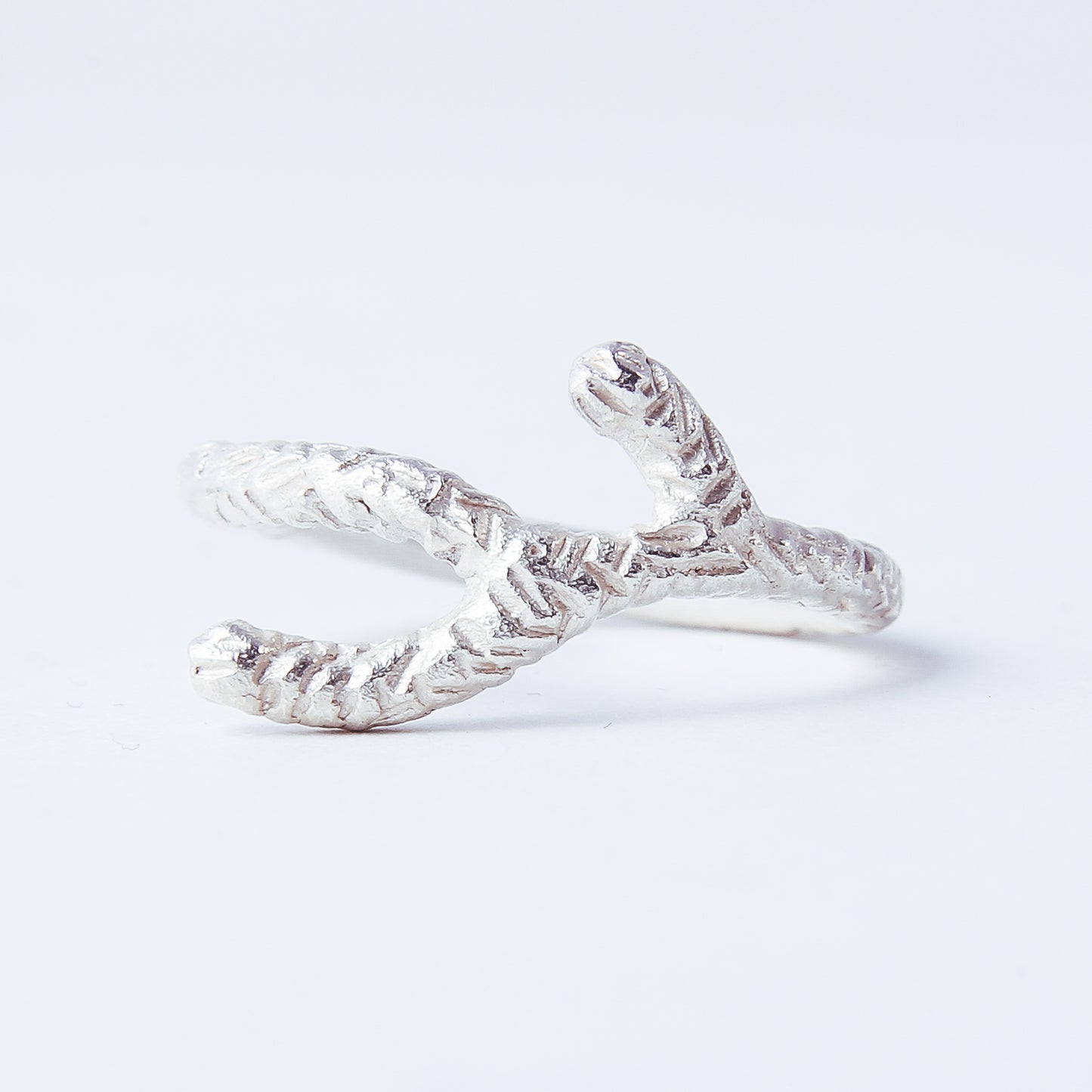 silver ring / FOREST Light