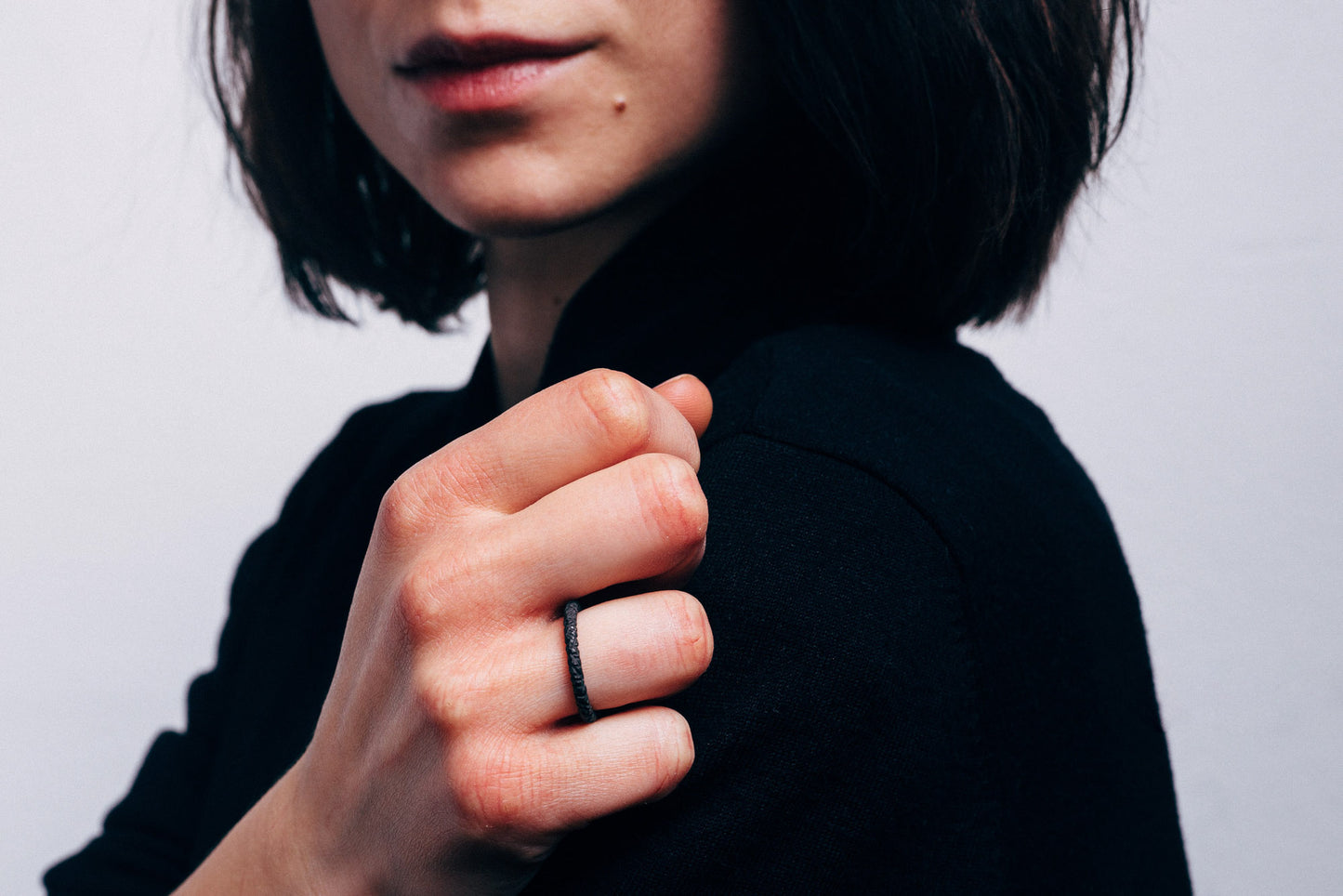 silver band ring / FOREST Light