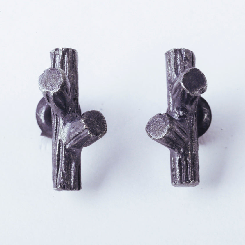 silver stud earrings / BRANCHES