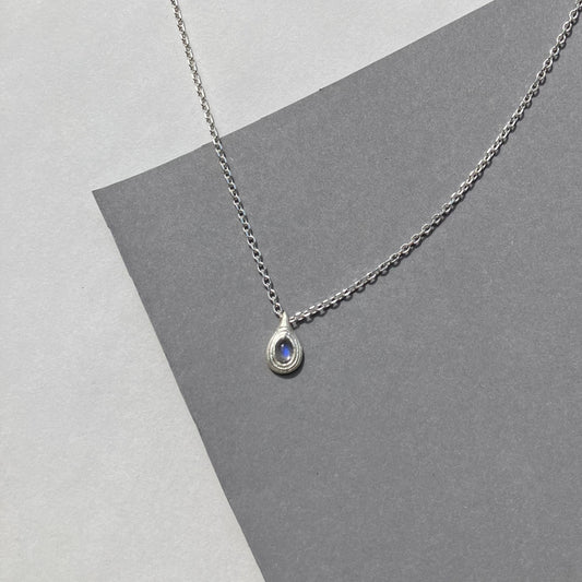 silver PENDANT with moonstone / COOL DROP