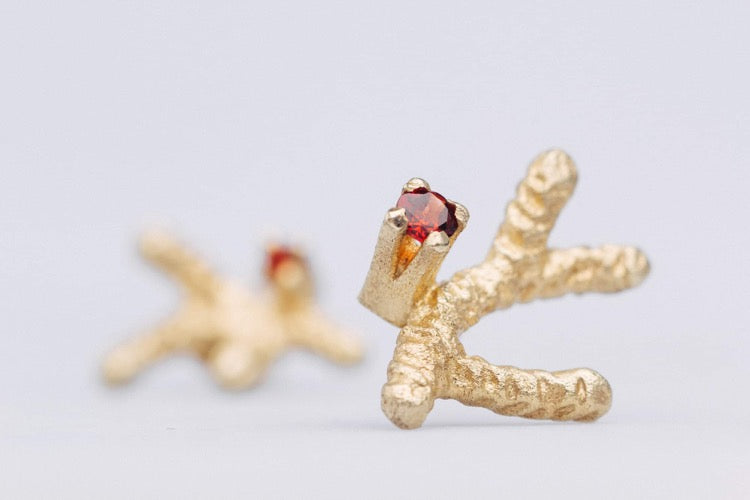 silver EARstuds with gemstone / FOREST Bloom