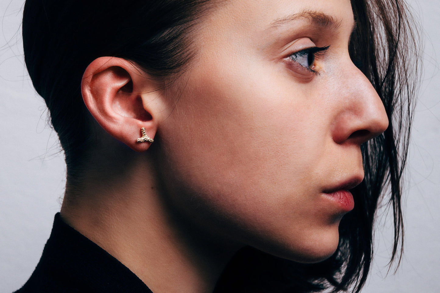 Silver stud / FOREST LIGHT