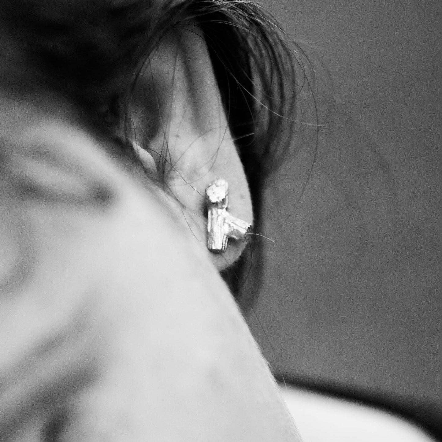 silver stud earrings / BRANCHES