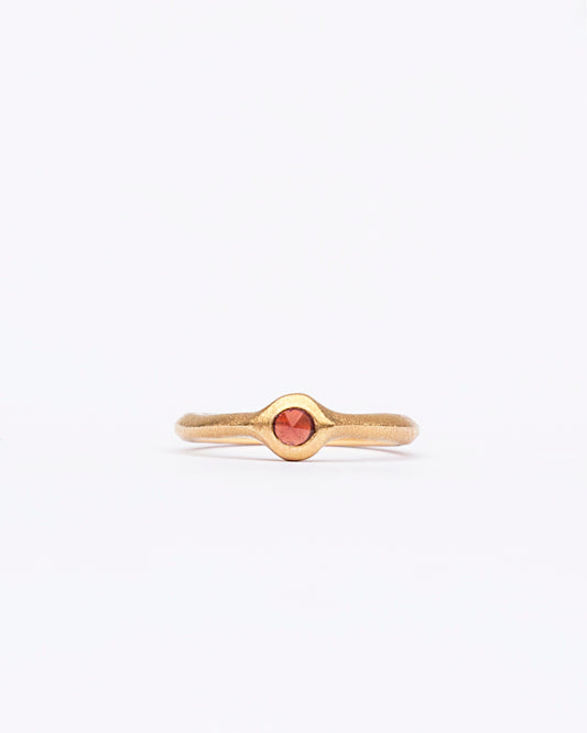 Single Garnet silver ring no.1