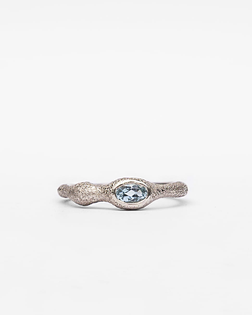 Fairmined gold RING with aquamarine / AQUA DROP