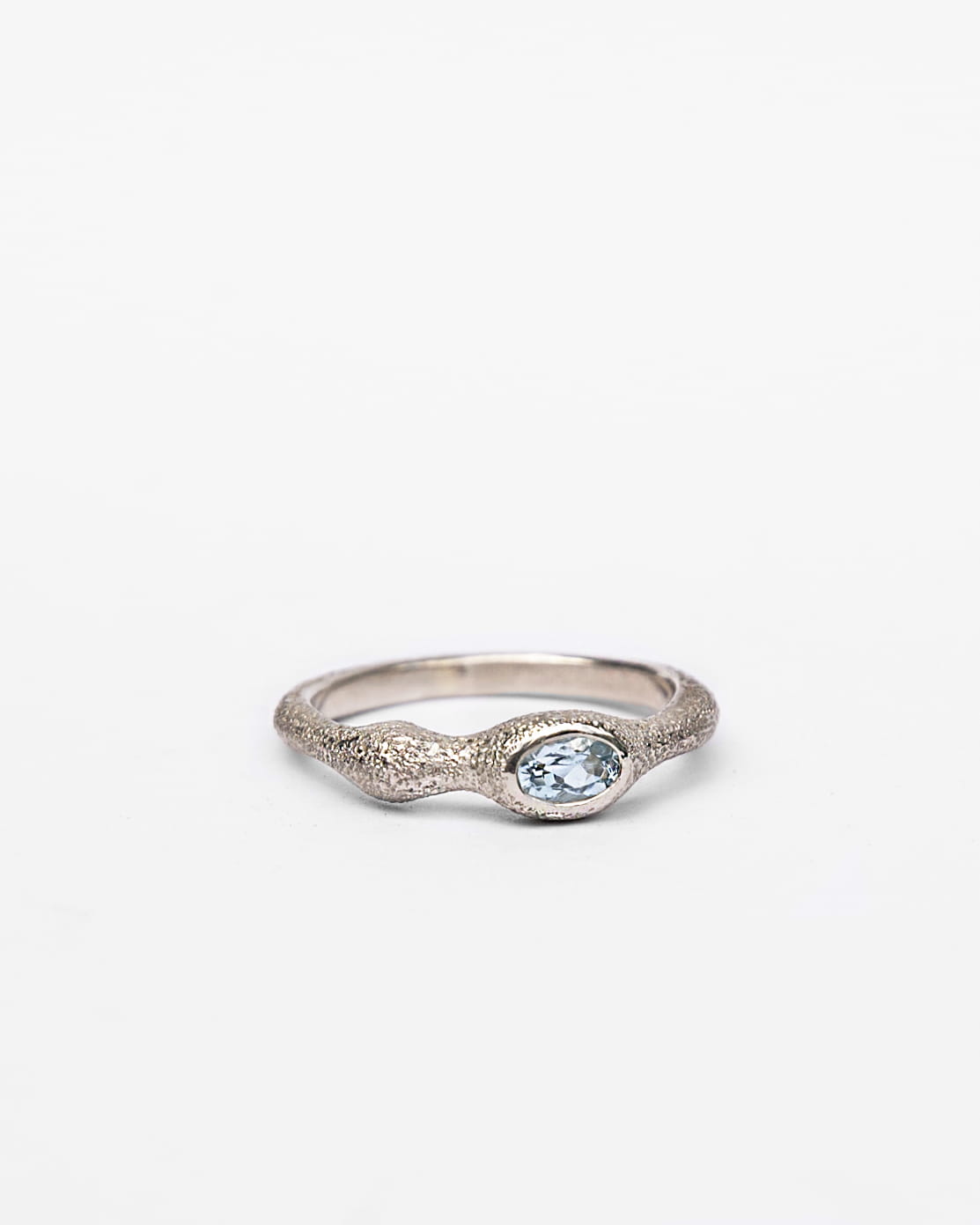 Fairmined gold RING with aquamarine / AQUA DROP